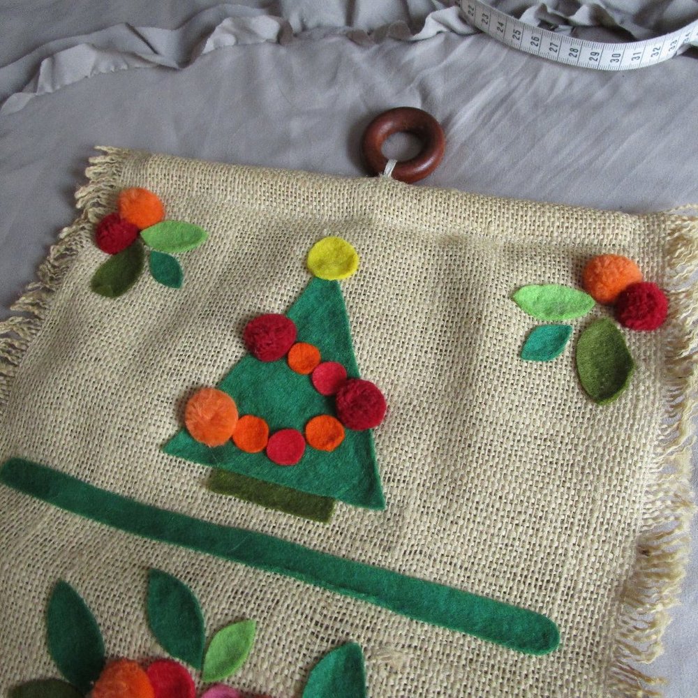 handmade holiday wall hanging